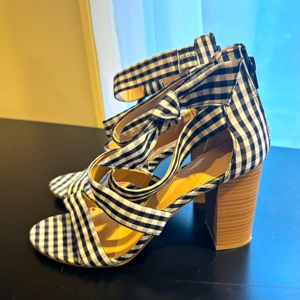 LC Lauren Conrad Gingham Bow Strappy Open Toe Ankle Zip Block Heel, US 10